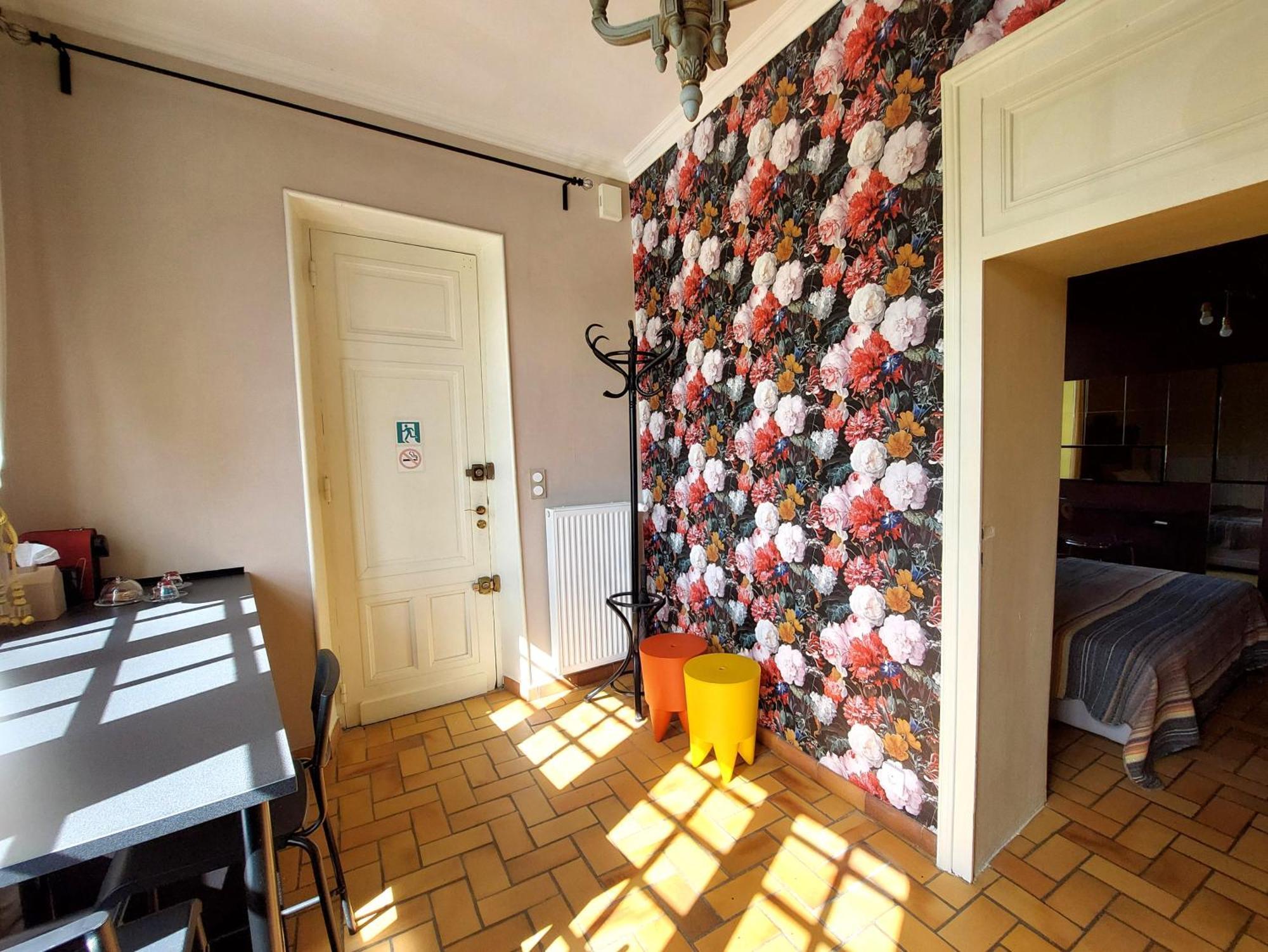 Rue Du Chateau Lalinde Exterior foto